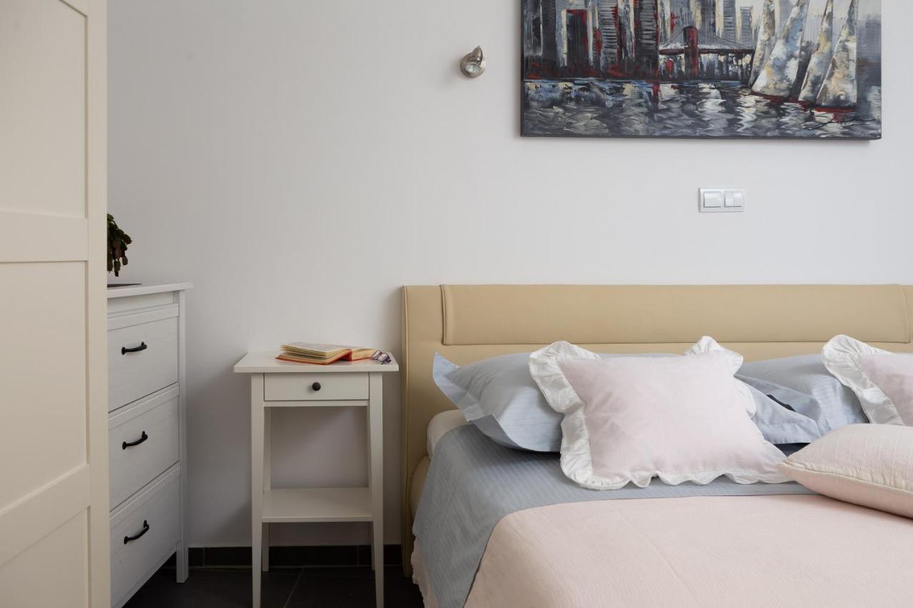 Seaside Apartment Kamelia Mimice Exterior photo