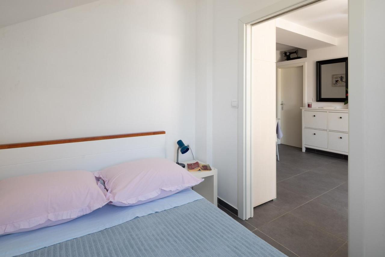 Seaside Apartment Kamelia Mimice Exterior photo